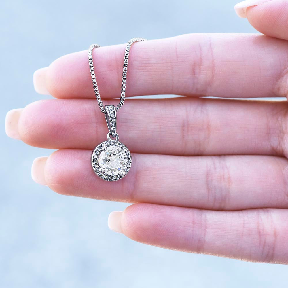Eternal Hope Necklace for Grandma – A Grandson's Gift for Grandma