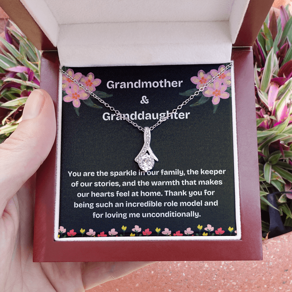 Alluring Beauty Necklace for Grandma – The Perfect Gift from a Granddaughter