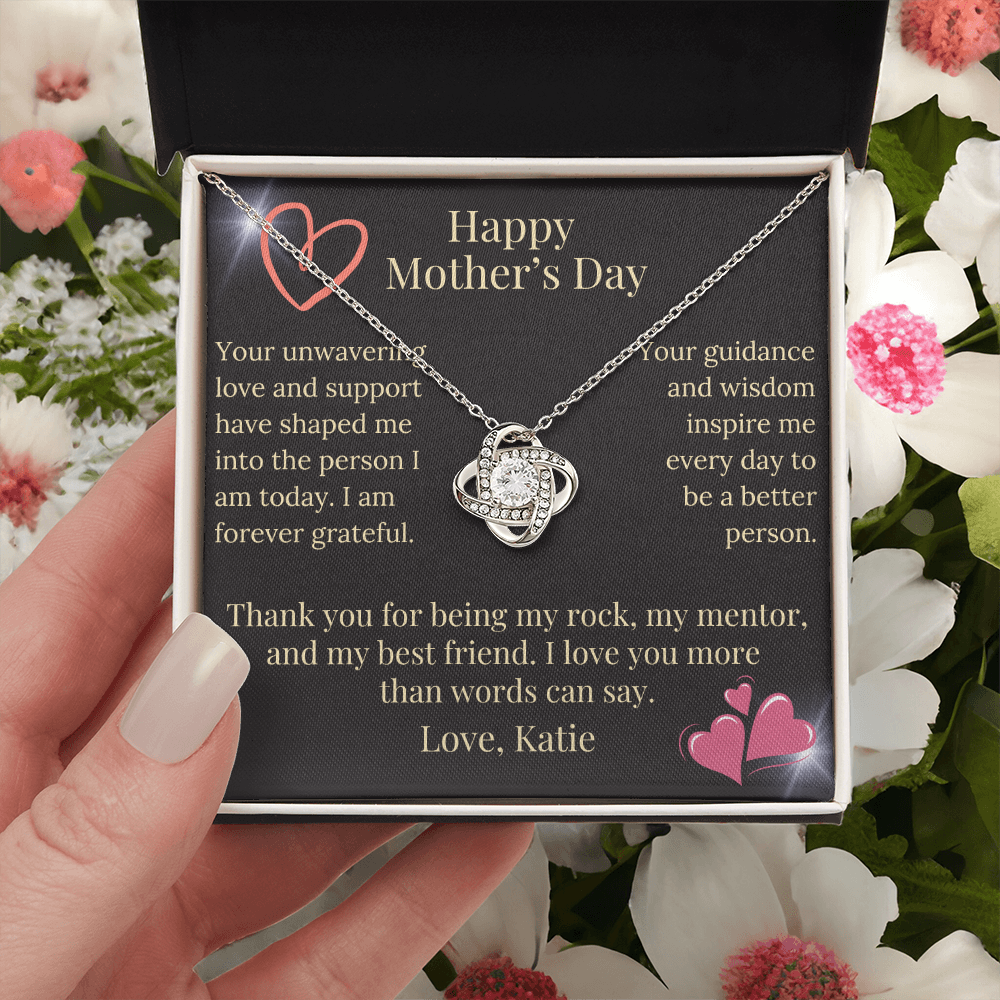 Love Knot Necklace for Mom – A Personalized Mother's Day Gift from Her Daughter